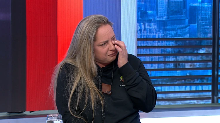 הבן נפל בקרב, האב לקה באירוע מוחי - והמשפחה שקעה בחובות