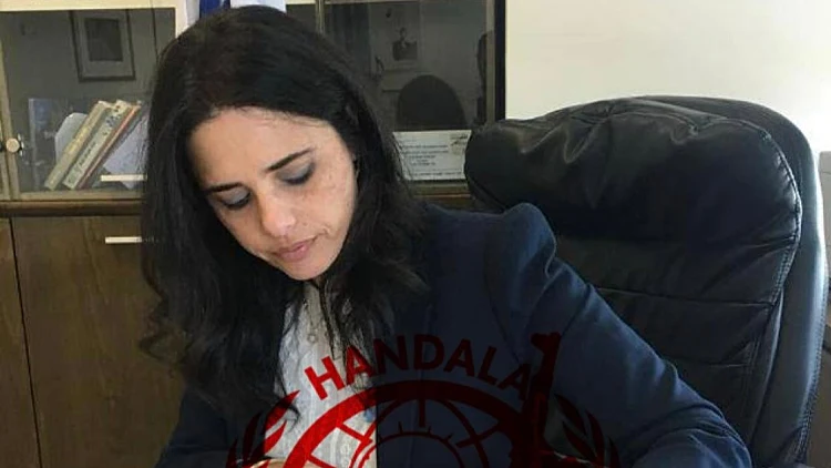 האקרים איראניים טוענים: פרצנו לטלפון של איילת שקד