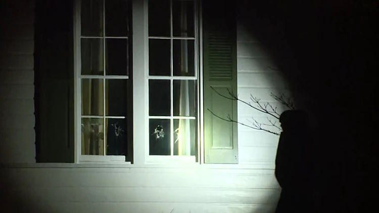 תקרית חריגה בארה"ב: חלונות ביתו של סגן הנשיא נופצו, חשוד נעצר