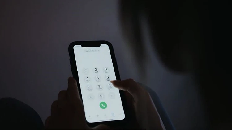 אחרי הפריצות לבנט ושקד: כך תגנו על הטלפון הנייד שלכם
