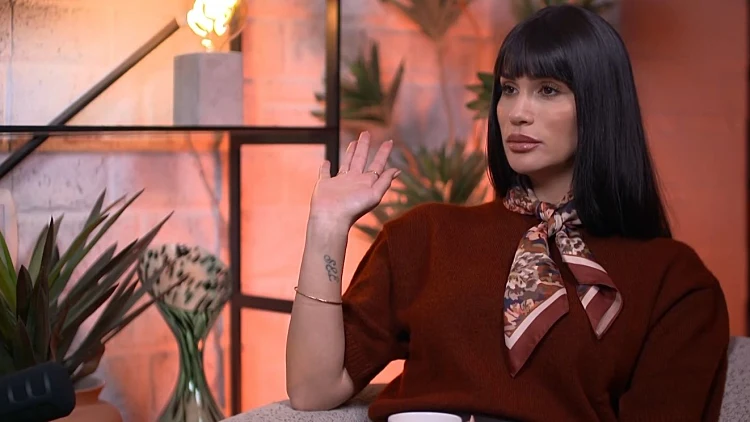 "ניתקתי את עצמי": שיר אלמליח מספרת על התקיפה המינית שעברה