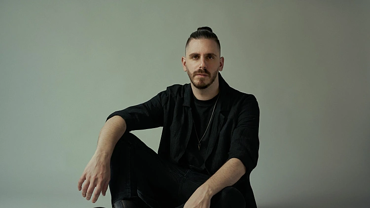 "כמה אוהב אותה - ככה כואב": הזמרים האהובים חושפים שברון לב