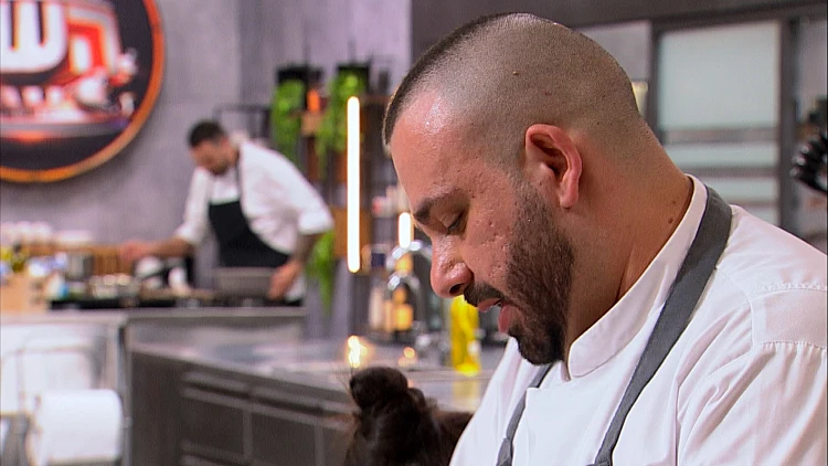 אופק נזכר בטראומת עבר: "יצאתי מהמטבח על סף דמעות"