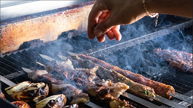 הגריל של שיפרה וג'מיל