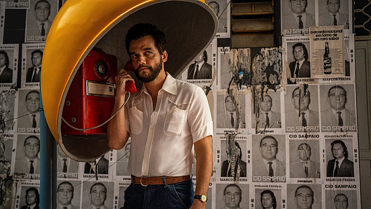 "הסוכן החשאי" מתמודד עם העבר האפל של ארצו כל הדרך אל האוסקר