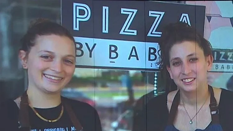 "תחרות זה טוב": האחיות שפתחו מאפייה בגיל 20 - והפכו לאימפריה