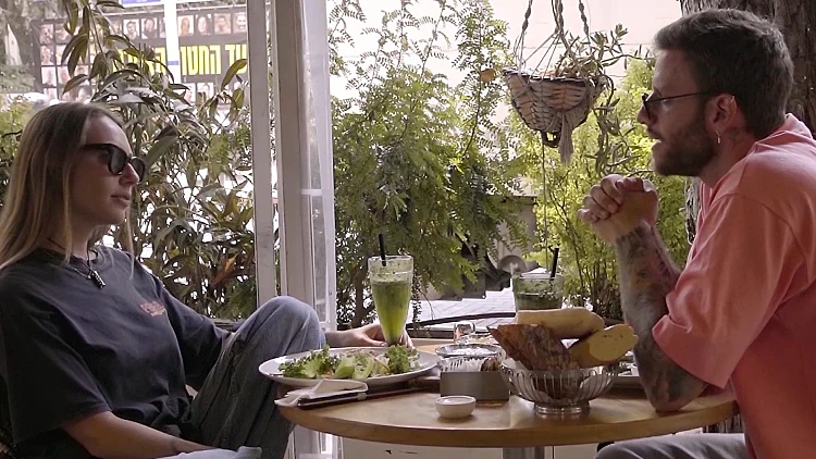 הדייט של דניאלה ורון משתבש: "יש לו כל כך הרבה אגו"