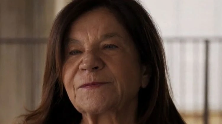 המשפיענית הראשונה: הסודות של ג.יפית נחשפים