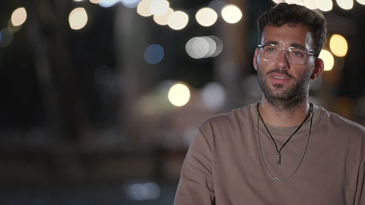 משבר בין שיר לרועי: "אני לא רוצה מישהי שלא עפה עליי"