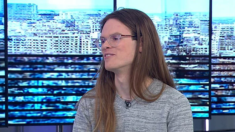 בגלל הומופוביה - בעל הדירה סירב להשכיר: "זוג 'כזה' לא מתאים לי"