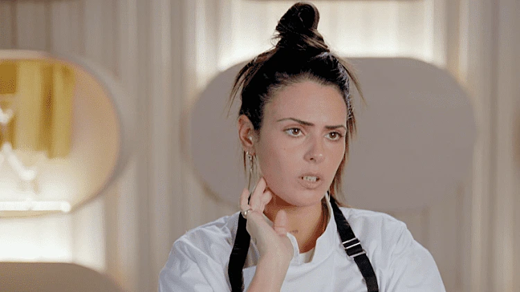 "אני לא אוהבת להראות את הרגש כי זה מוציא אותי חלשה"