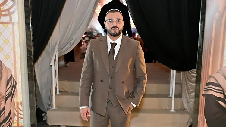 חלק מההתבגרות? כך בחר איתי לוי לחגוג את יום הולדתו ה-38