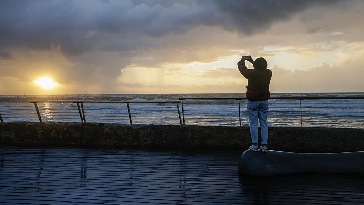 התחזית: ירידה בטמפרטורות, גשמים מקומיים ברוב חלקי הארץ