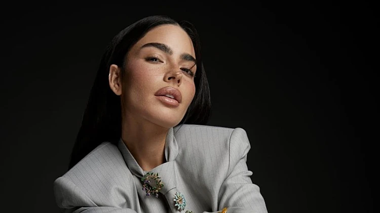 ספיר אביסרור על התצוגה שיצאה משליטה: "מבואסת ברמות"