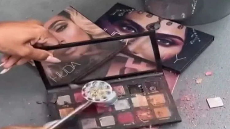 תמכה במשטר - והוחרמה באיראן: המותג "הודה ביוטי" תחת מתקפה