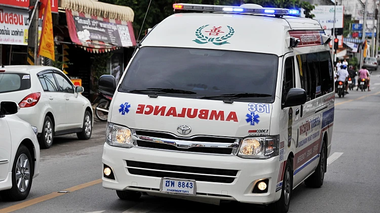 אמבולנס בתאילנד. ארכיון