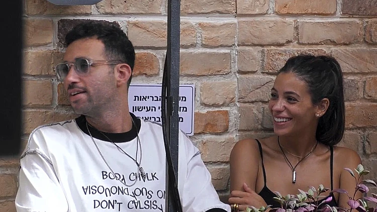 גבי מגיבה לאמירה של ברקו, שהציע: "בואי נעשה שלישייה"