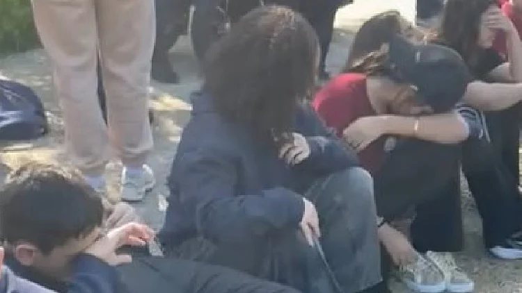 תלמידים מבי"ס בסח'נין הותקפו, 3 קטינים נעצרו: "גזענות חמורה"