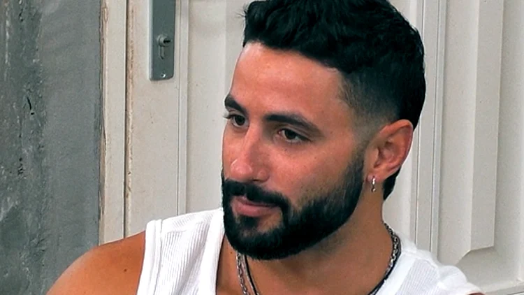 האקסים נכנסים - ועושים דרמה במתחם: "אני וליר יצאנו, טעות חיי"