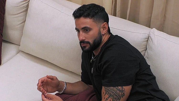 דביר חושש מהזוגיות עם ליה: "איך אני אשתלב בעולם שלה?"