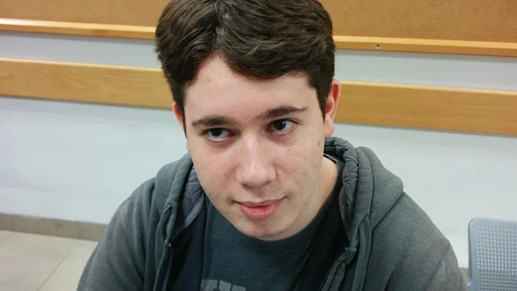 תומר אייגס הוא קצין המודיעין שנמצא מת בתאו בכלא ב-2021