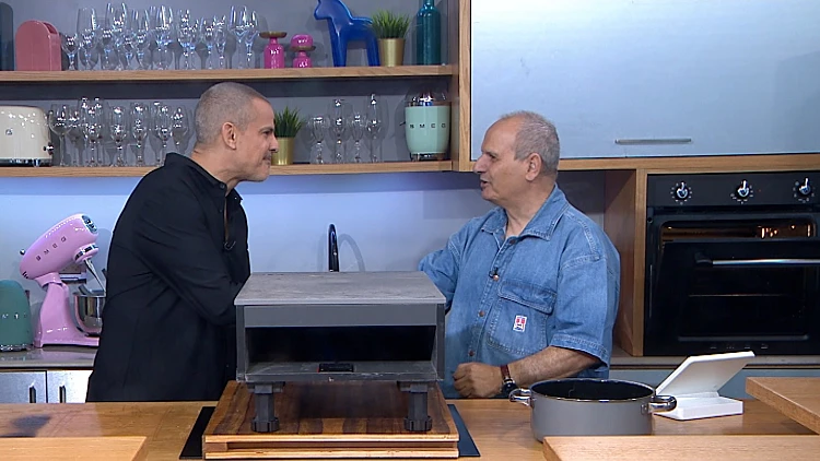 מטבח בלי כיריים: הפיתוח הישראלי שמאפשר לבשל ישירות על השיש