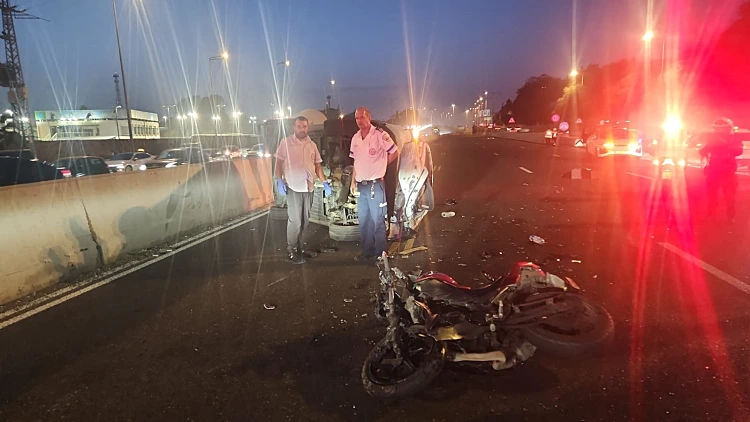 זירת התאונה בכביש 5