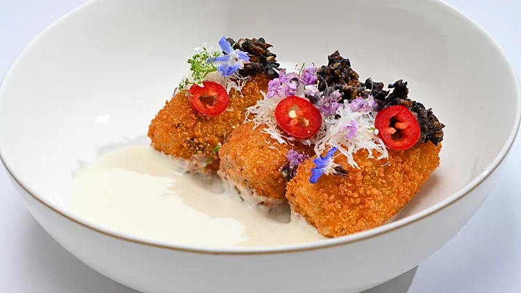 קרוקטים ריזוטו: המתכון של ניב ארגמן במשימת "מנות מגולגלות"