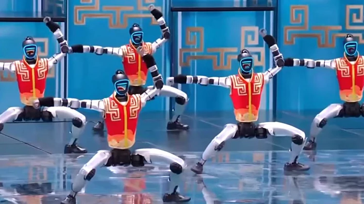 מופע הרובוטים