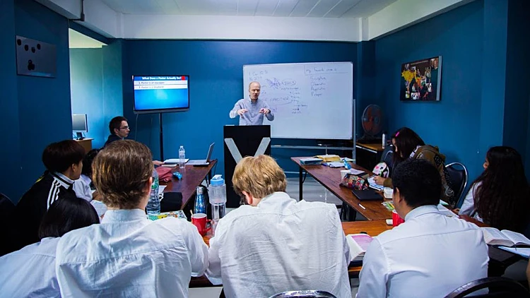 כיצד ימי עיון והשתלמויות הופכים ארגונים ליעילים יותר? | רשת 13