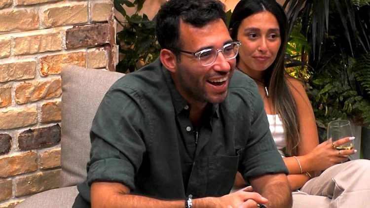 "אתה יכול לצאת לי מהזוגיות?": האם ברקו הרס הכול לדביר וליה?