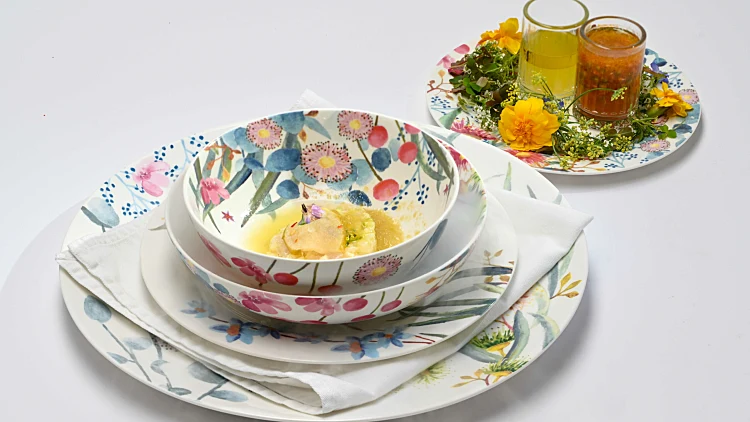 המנה של הנבחרת האדומה במשימת "ערום ולבוש"