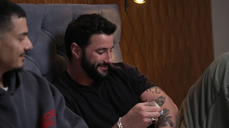 "הכי חשוב שיהיה לצידך": דניאלה, שיר ודביר מתפנקים במוצרי הטיפוח הטובים ביותר