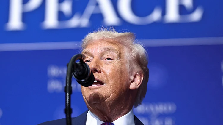 טראמפ הציג את מועצת השלום: "זה יום גדול, נבטיח את עתיד המזה"ת"