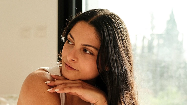 שורדת השבי דניאלה גלבוע בשיר ראשון: "נלחמת לא להיזכר"