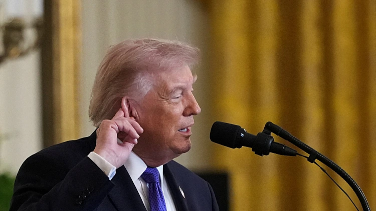 טראמפ: יכולים להילחם באיראן יותר מ-5 שבועות; עוד לא התחלנו