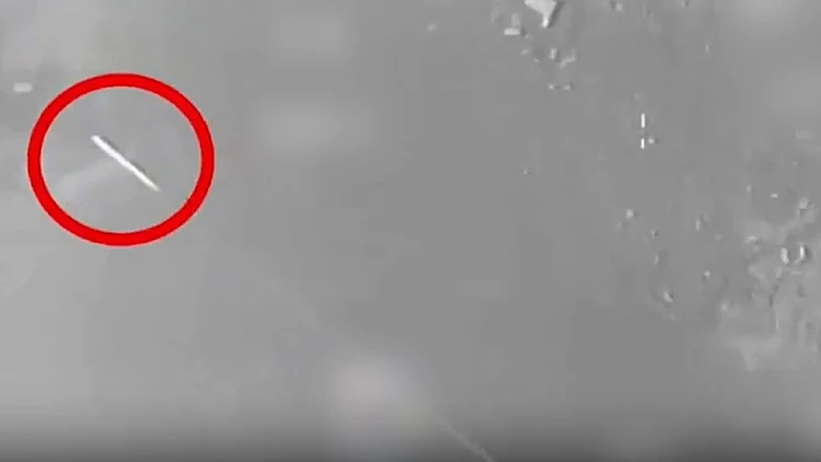 תיעוד: טייס ישראלי חומק מטיל איראני בשמי טהרן