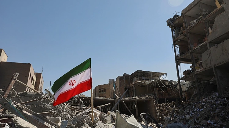 איך אפשר להתנגד למלחמה באויב שהילך עלינו אימים במשך 4 עשורים?