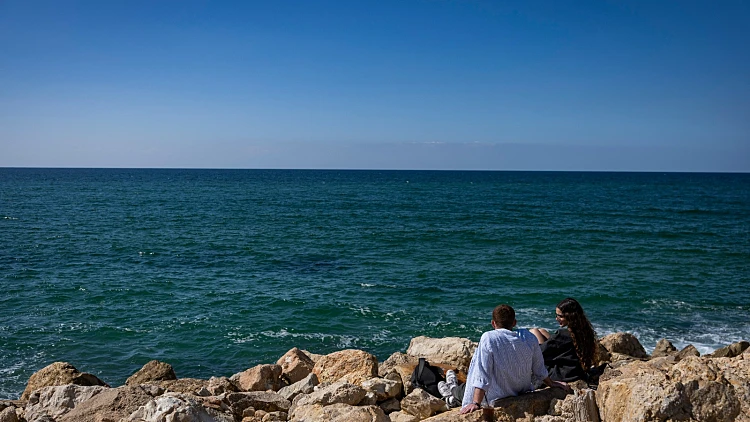 התחזית: מעונן חלקית עם עלייה קלה בטמפרטורות