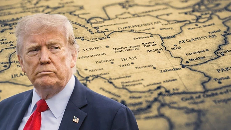 טראמפ ברקע מפת המזרח התיכון