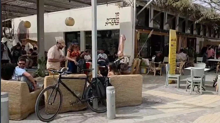 מצפה רמון ללא הפסקה - וללא אזעקות: העיר שהפכה לפנינת תיירות