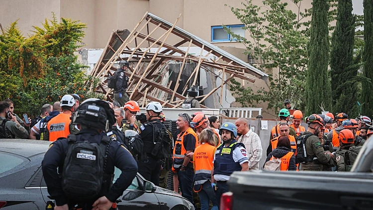 הערכה בישראל: ייתכן שהשיגורים מאיראן יימשכו גם אחרי פסח