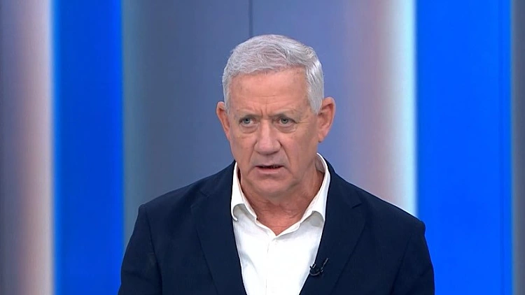 גנץ: "אחרי המערכה צריך מהלך מדיני. חנינה? לא עניין של טראמפ"