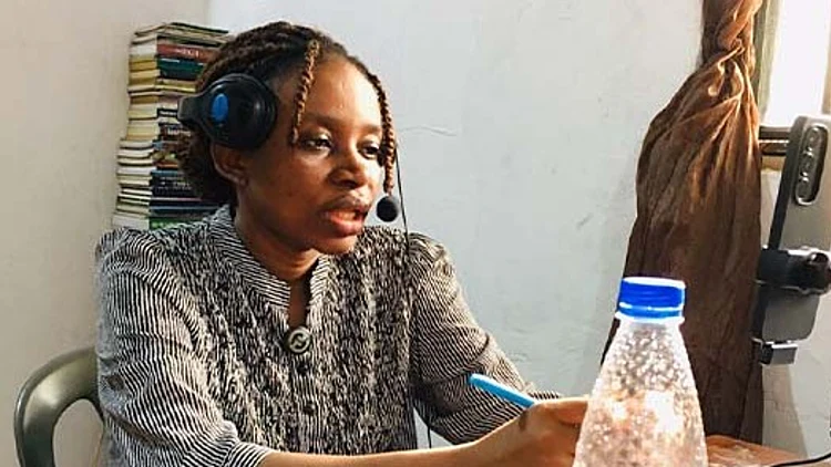 הבחורה שספרה עד מיליון ב-70 יום ושברה שיא עולמי