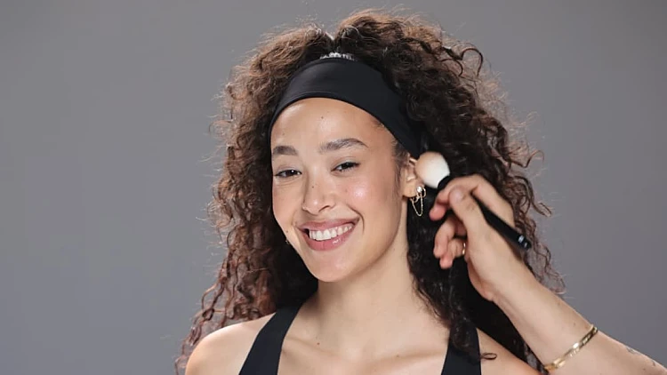 אחרי סערת הפרידה מתום: יובל בוצ'ן ממשיכה הלאה