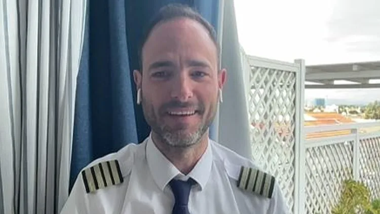 סודות מהקוקפיט: מה עושים כשיש התרעות לטילים במהלך טיסה?