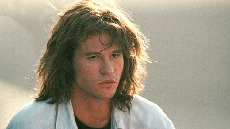 ואל קילמר כג'ים מוריסון ב"הדלתות"