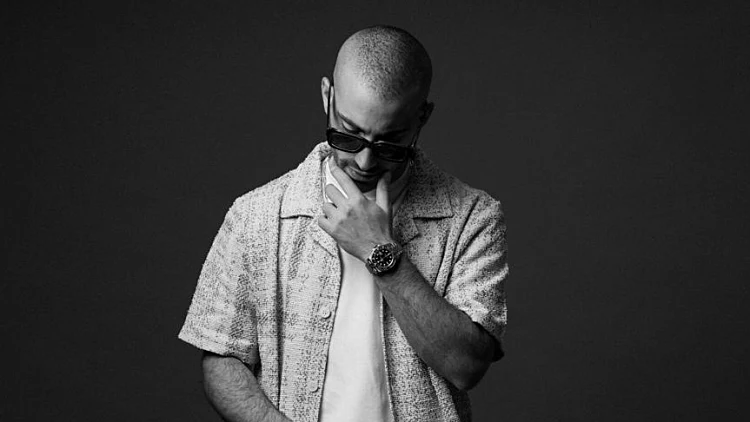 "הראש אומר לשכוח": גל אדם מתוודה ופותח את הלב רגע לפני החג