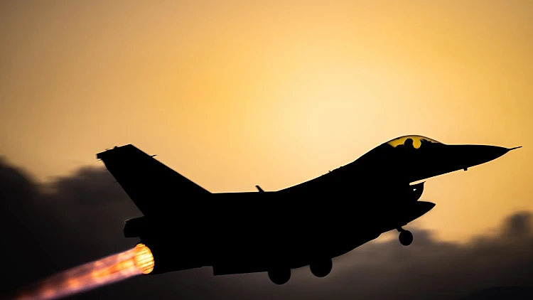 חיזבאללה ממשיך להפר את הפסקת האש; צה"ל תקף בעומק לבנון