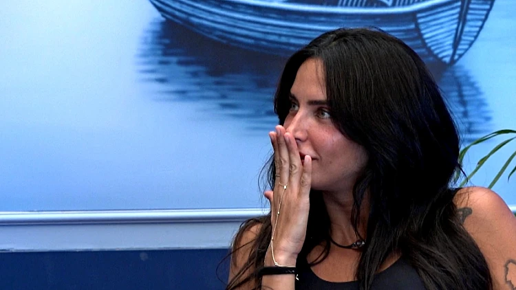 כל הסודות נחשפים: ההדחה הפומבית הראשונה של הבית